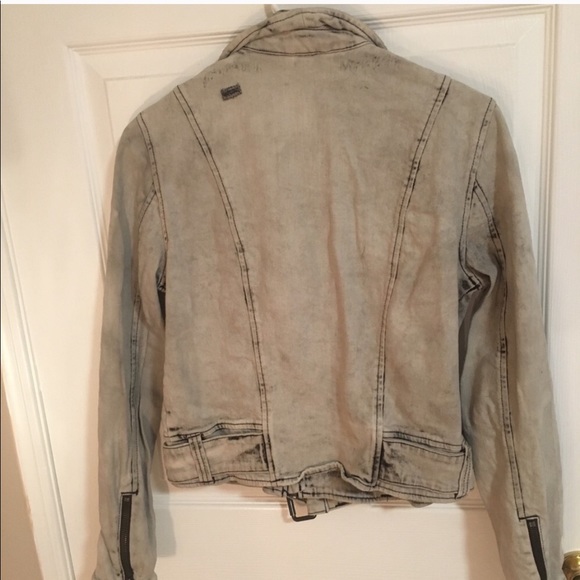 Divided distressed jacket - Picture 2 of 2